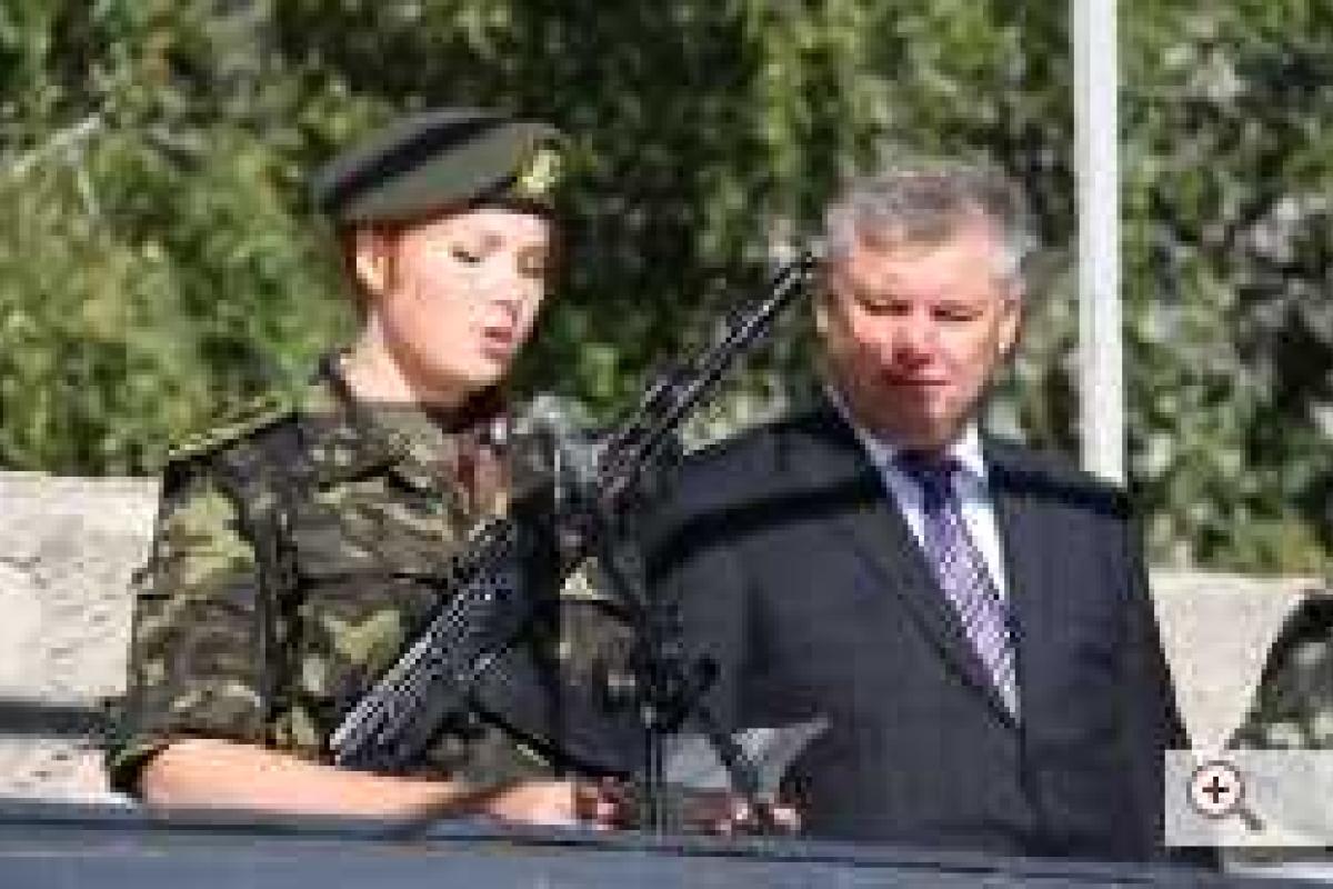 Полтавская молодежь присягнула на верность Родине Полтавская молодежь присягнула на верность Родине