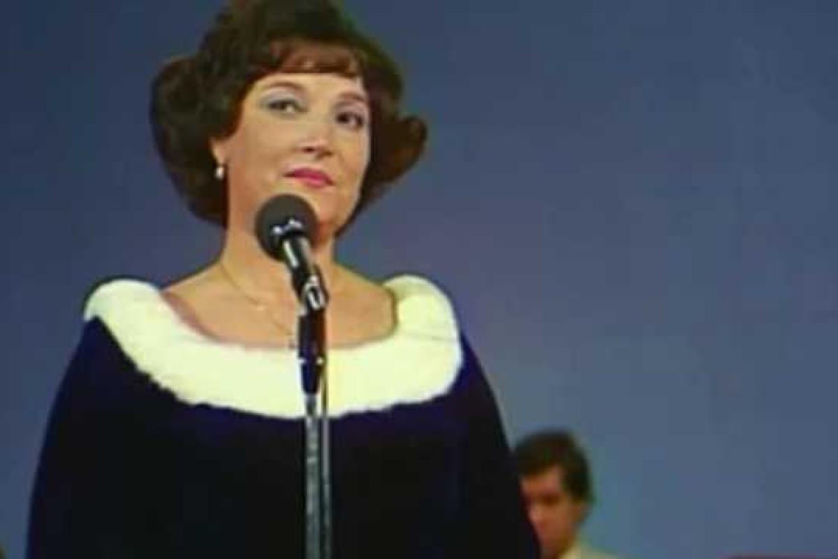 Перестало биться сердце русской красавицы, певицы Ольги Воронец Перестало биться сердце русской красавицы, певицы Ольги Воронец