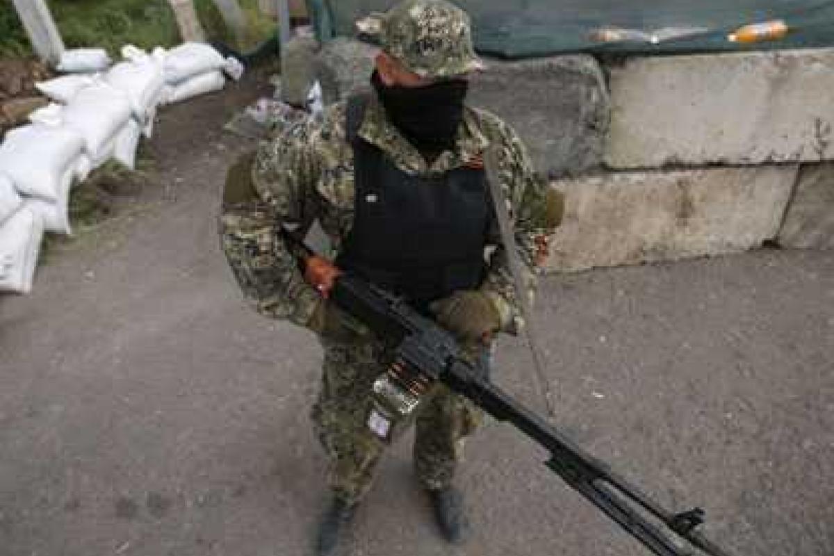 Террористы в Снежном до смерти замучили пленного украинского офицера