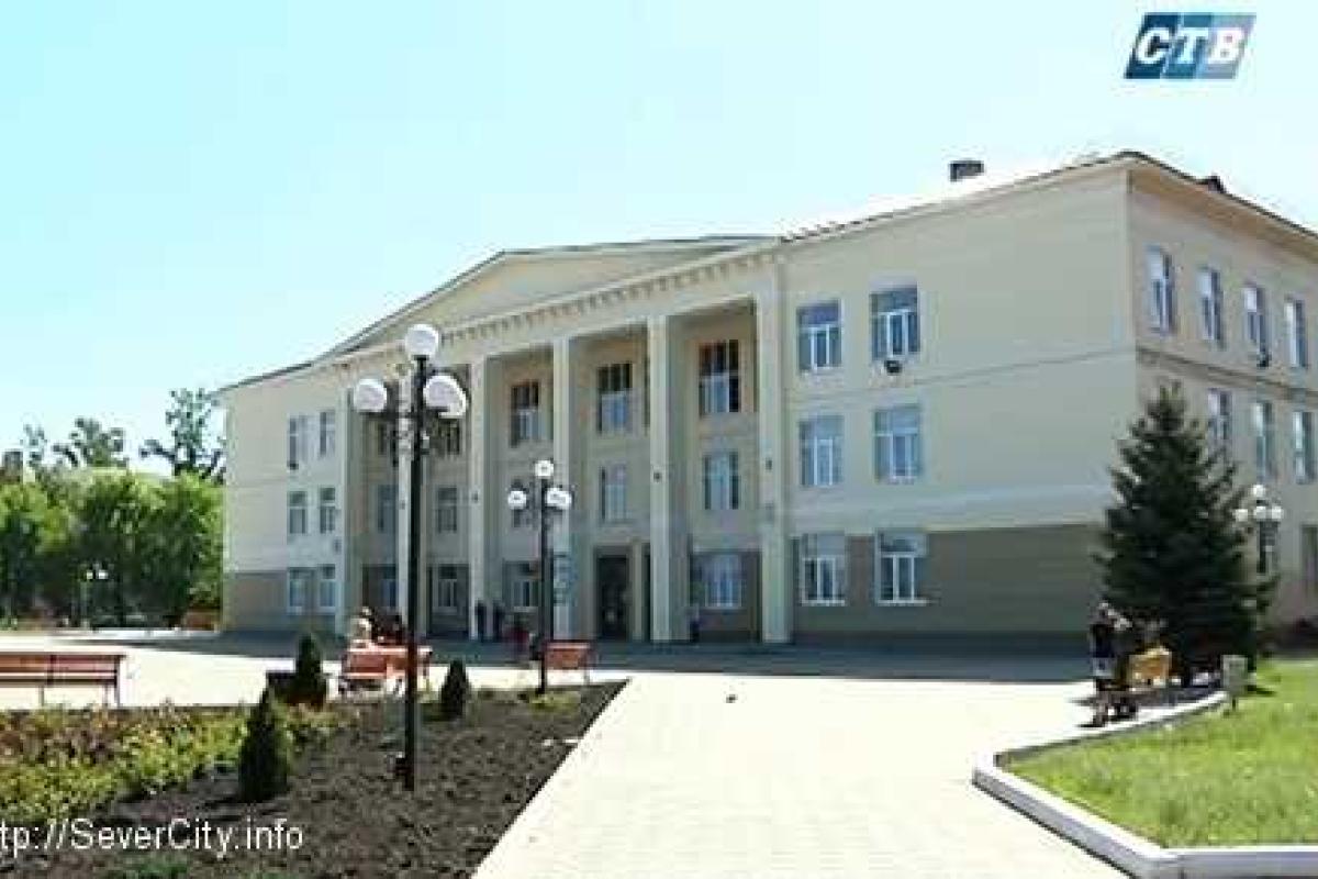 Первый урок учебного года предлагают посвятить украинским символам Первый урок учебного года предлагают посвятить украинским символам