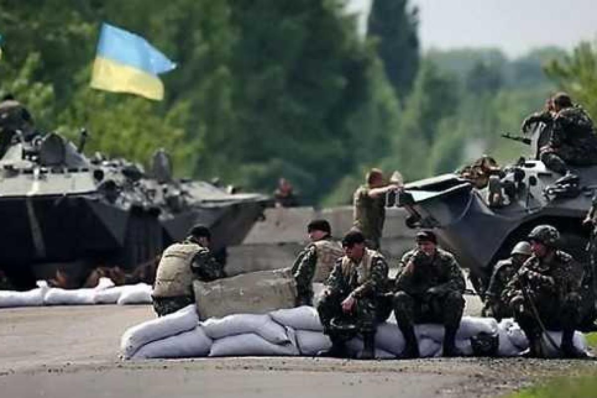 Бойцы АТО освободили Ивановку на Луганщине Бойцы АТО освободили Ивановку на Луганщине