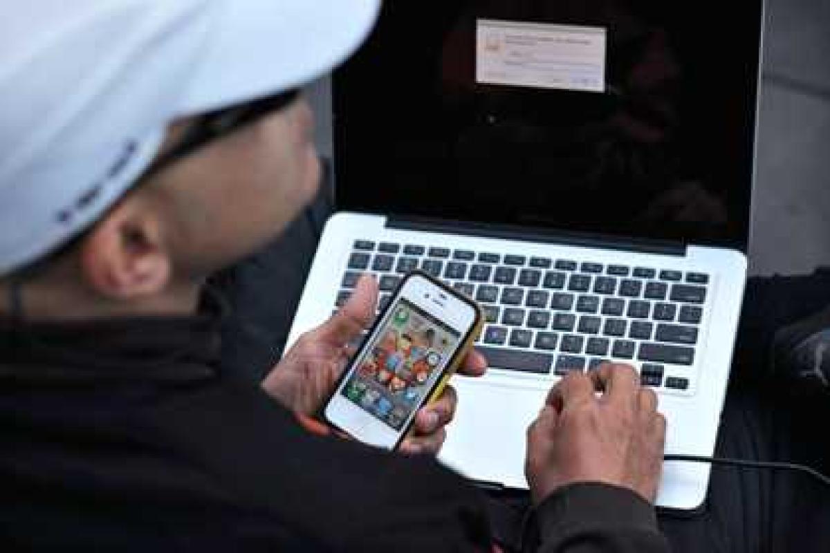 Доход от услуг мобильной связи в мире за 2014 г. превысит 1 трлн долларов