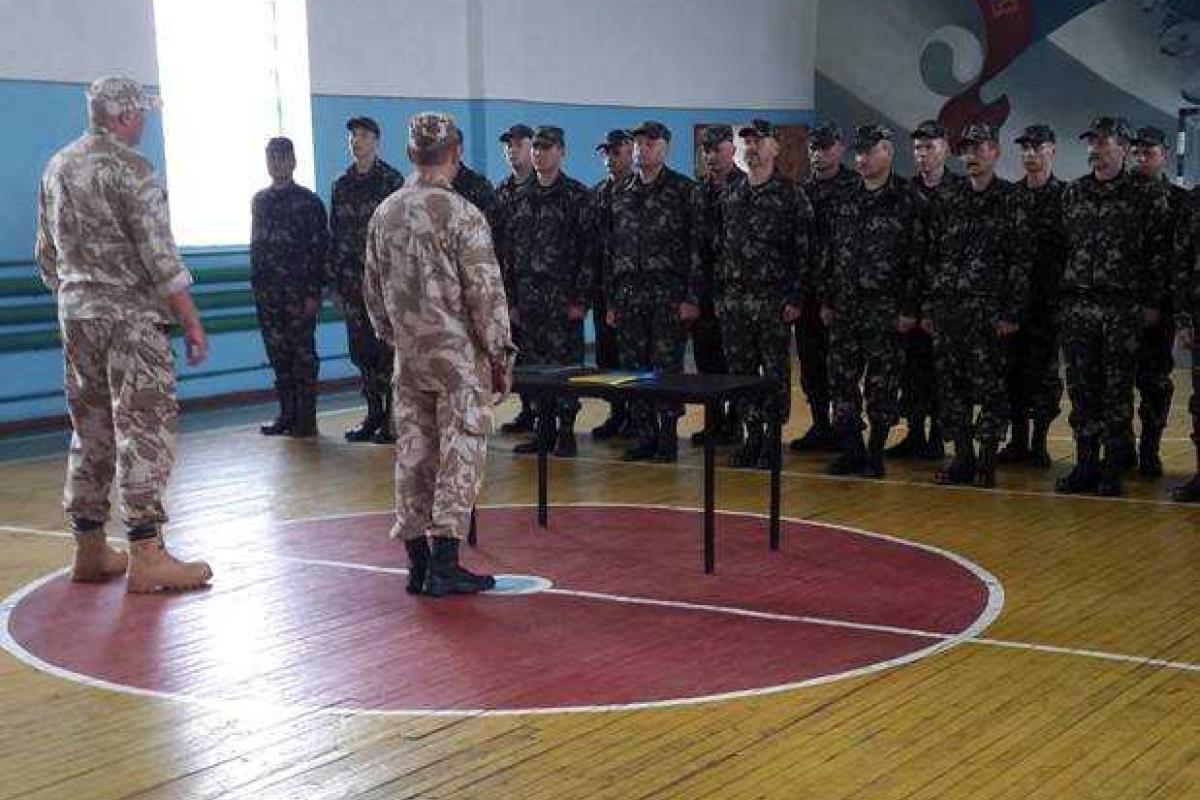 ГУМВД Украины: Продолжается набор в роту ПСМОН "Луганск-1"