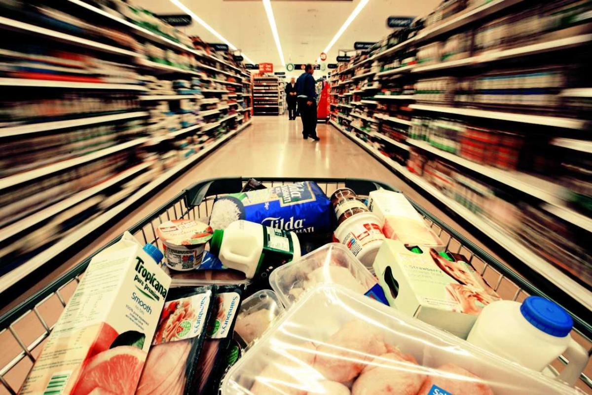 Оглашен список продуктов, которые пропадут из российских магазинов Оглашен список продуктов, которые пропадут из российских магазинов