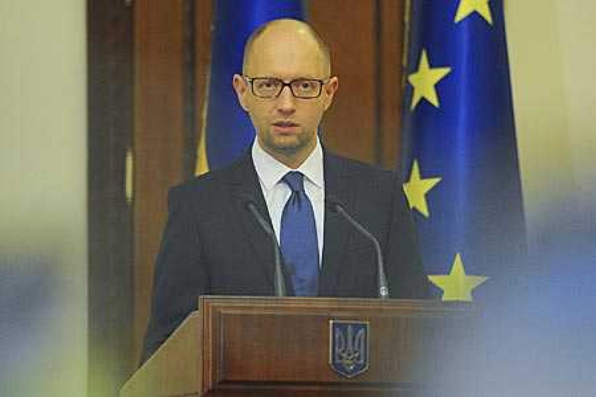 Мы знаем о планах России отключить Украину от всех энергоресурсов - А.Яценюк