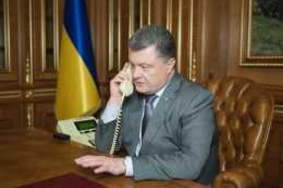 Порошенко и Меркель обсудили результаты Саммита НАТО 