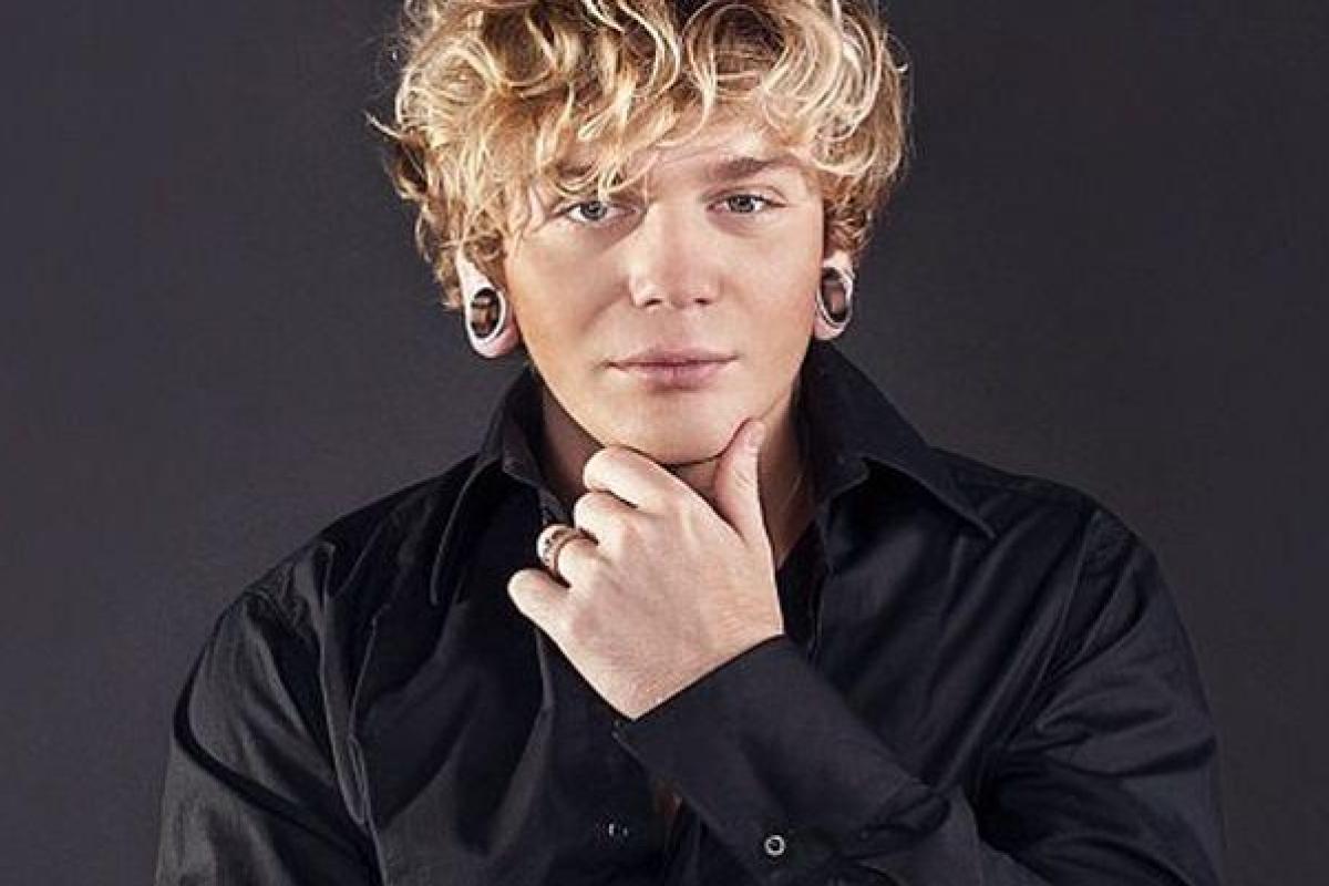 Александр Кривошапко похвастался телом и силой воли Александр Кривошапко похвастался телом и силой воли