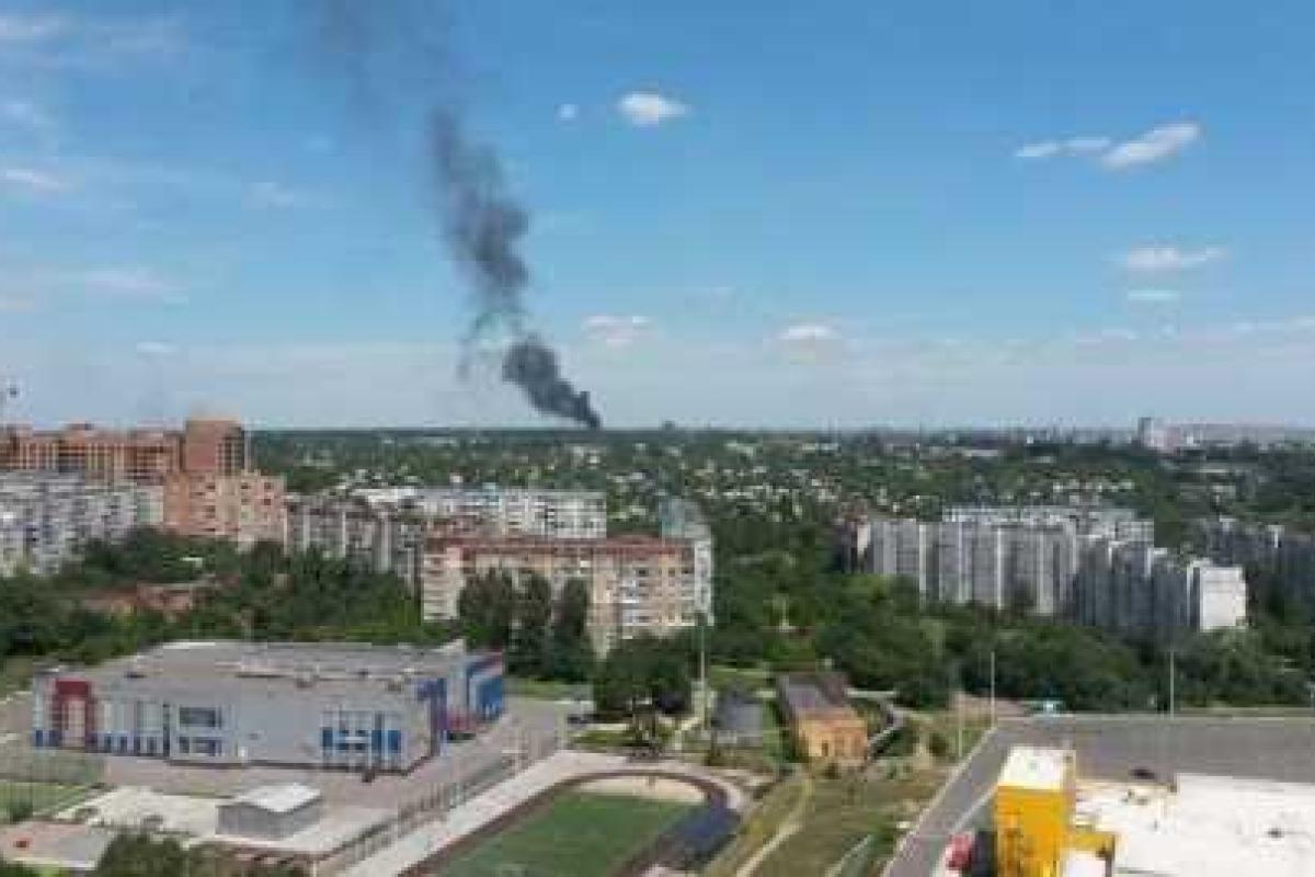 Возобновился обстрел Донецкого аэропорта Возобновился обстрел Донецкого аэропорта