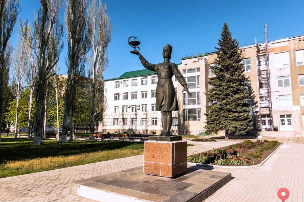 ЛГМУ: Педколлектив уволен, университет возобновляет учебный процесс