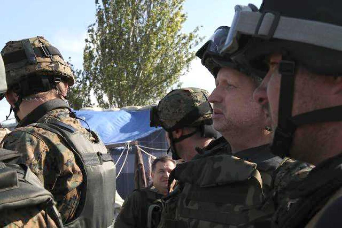 Турчинов: для России мирный формат неприемлем и она будет делать все, чтобы сорвать мир Турчинов: для России мирный формат неприемлем и она будет делать все, чтобы сорвать мир