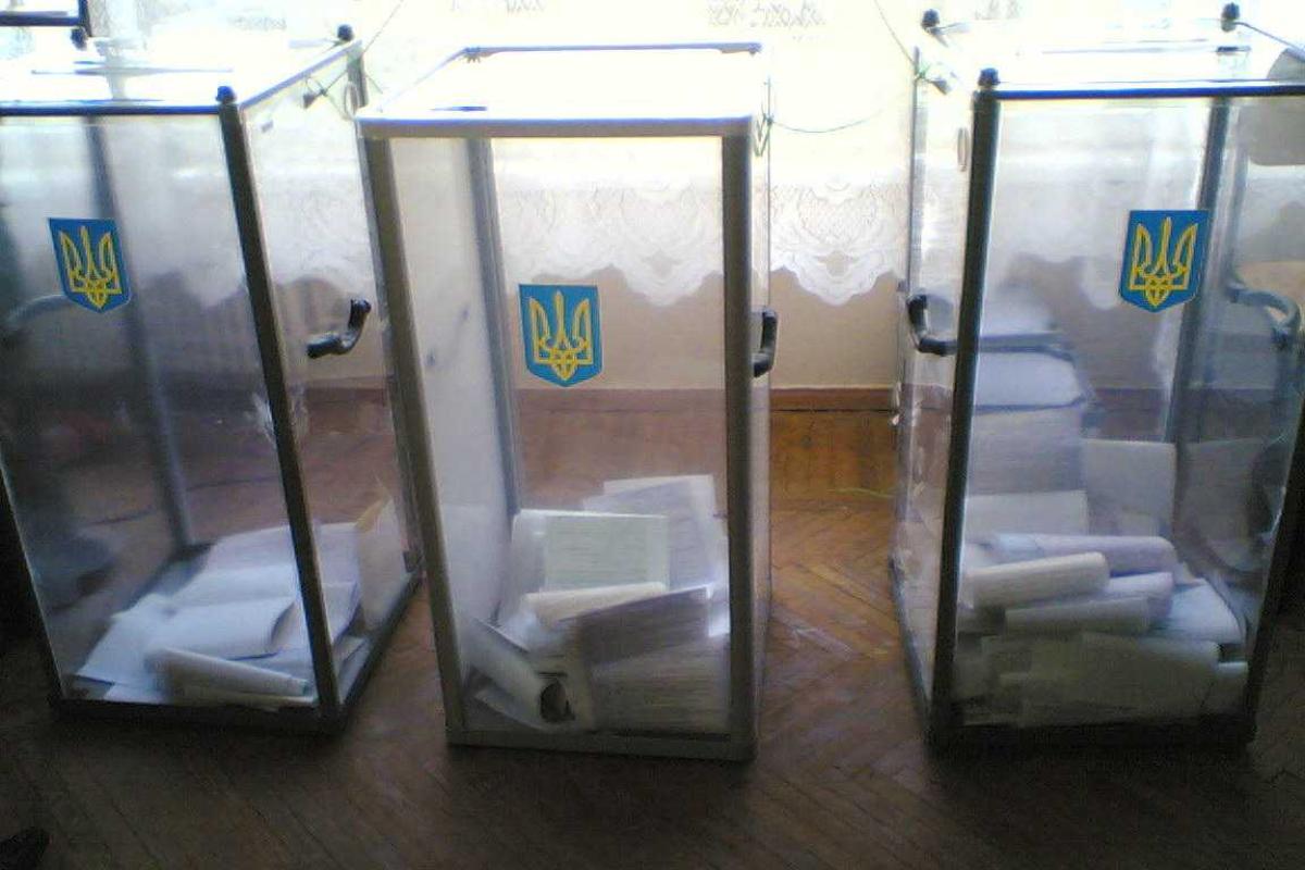 Прогнозируемая явка избирателей на Донбассе - не более 40% Прогнозируемая явка избирателей на Донбассе - не более 40%