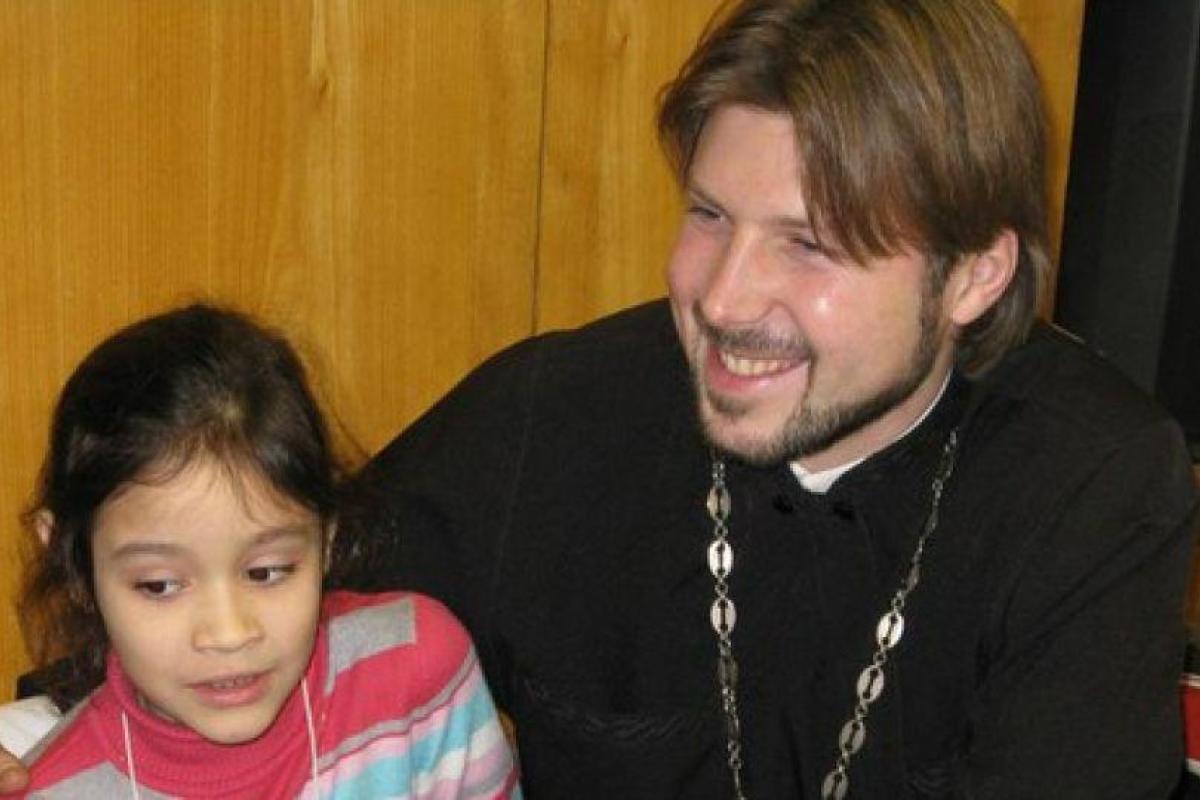 Российского священника обвиняют в педофилии Российского священника обвиняют в педофилии