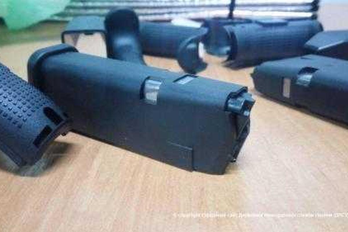 Пограничники предотвращают ввоз оружия в Украину