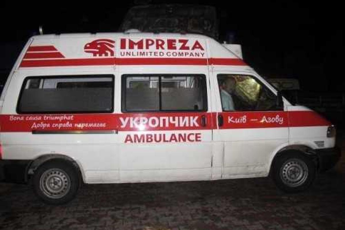 Медики батальона "Азов" получили новый "Укропчик" Медики батальона "Азов" получили новый "Укропчик"