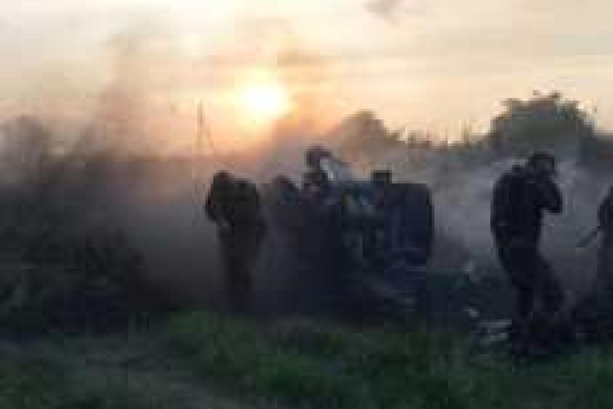Украинские военные попали "в котел" под Дебальцево Украинские военные попали "в котел" под Дебальцево