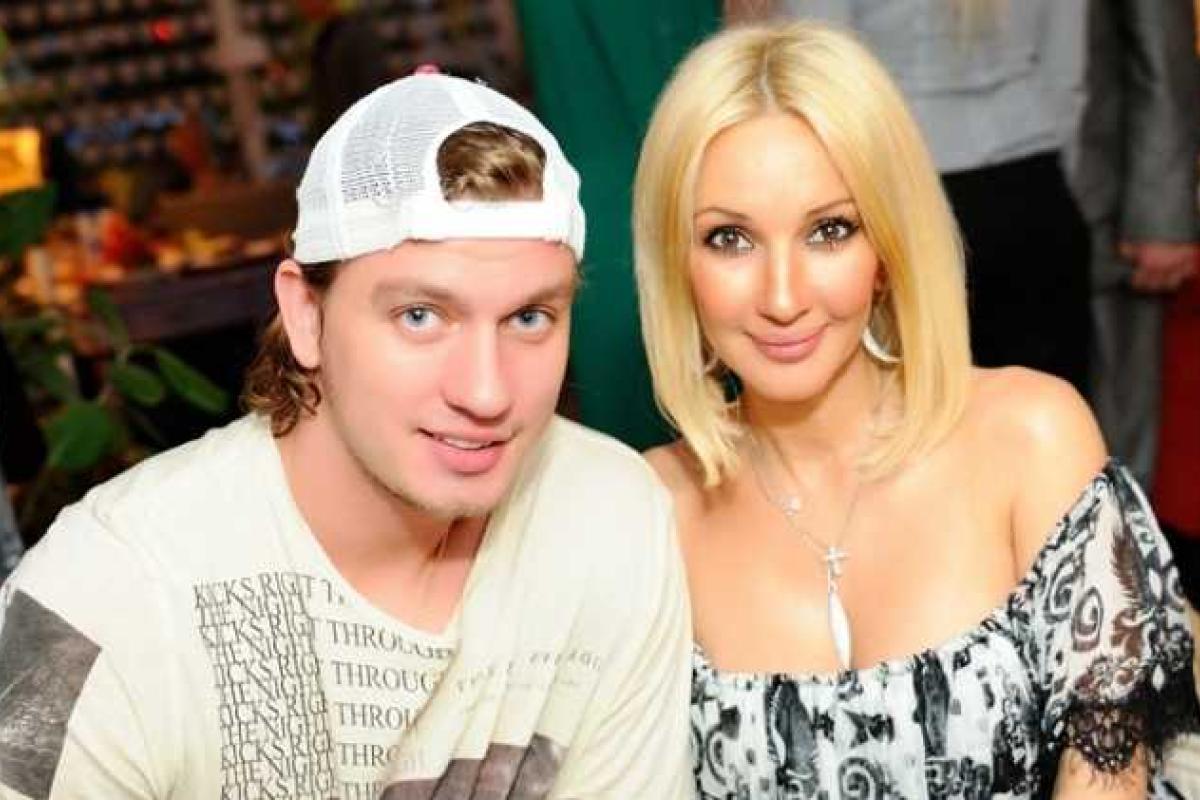 Лера Кудрявцева так скучает по мужу, что готова его покалечить Лера Кудрявцева так скучает по мужу, что готова его покалечить