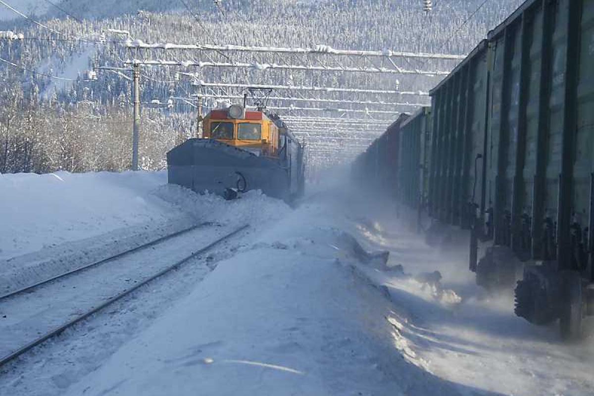 Железные дороги Украины завершают подготовку к работе в осенне-зимний период