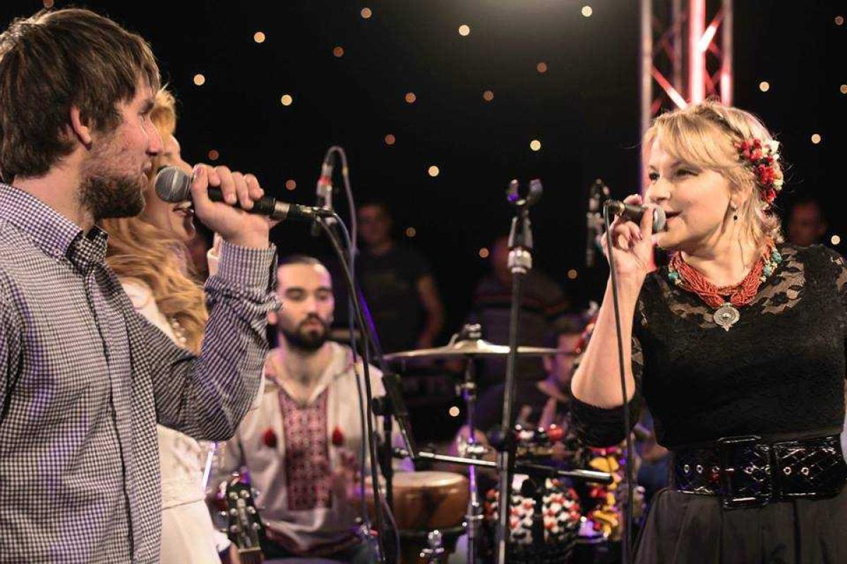 Киев приглашает на концерт проекта "Джаз-Коло" Киев приглашает на концерт проекта "Джаз-Коло"