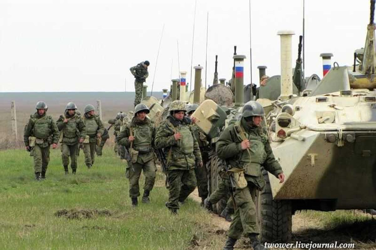 Армия РФ набирает крымчан на контрактную службу Армия РФ набирает крымчан на контрактную службу