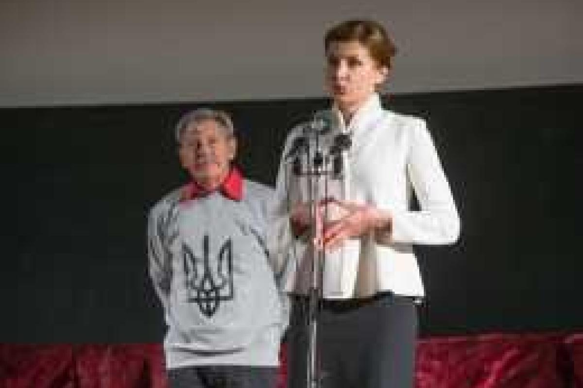 Марина Порошенко посетила открытие Международного конкурса "Молодость - детям"