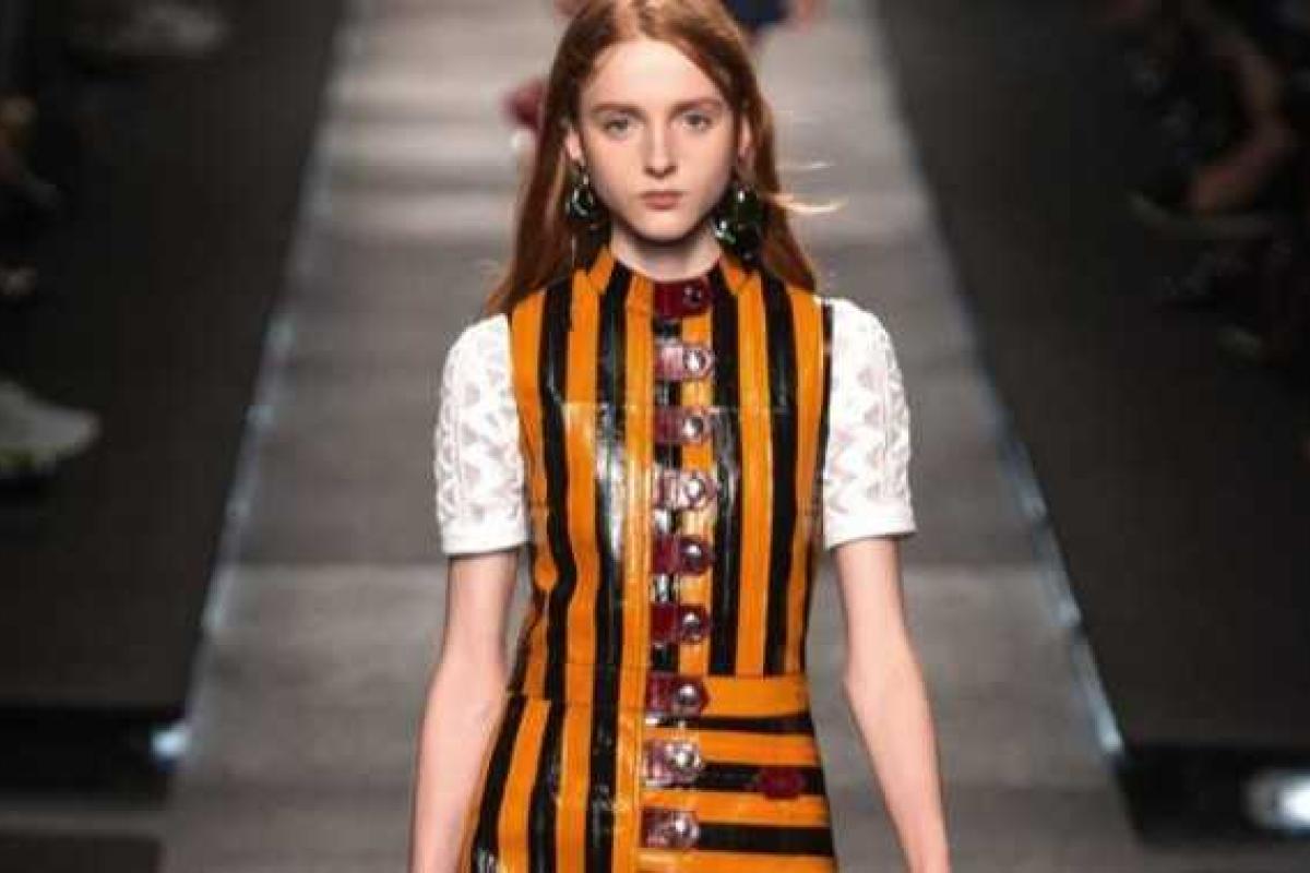 Louis Vuitton представил новую коллекцию в Париже Louis Vuitton представил новую коллекцию в Париже