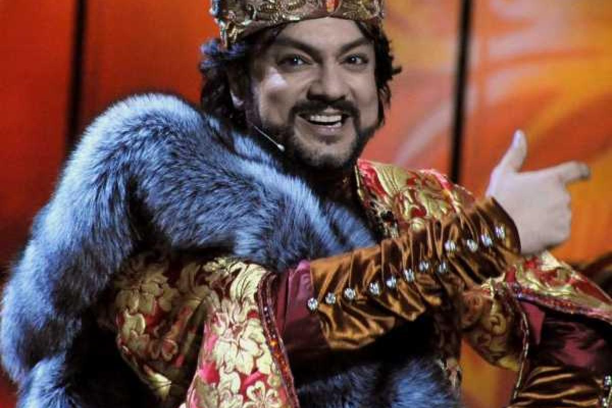 Филипп Киркоров "давно мечтал" о махровом халате Филипп Киркоров "давно мечтал" о махровом халате