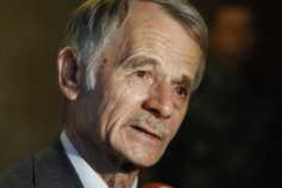 Джемилев: они действуют топорно, по-советски, по-хамски Джемилев: они действуют топорно, по-советски, по-хамски