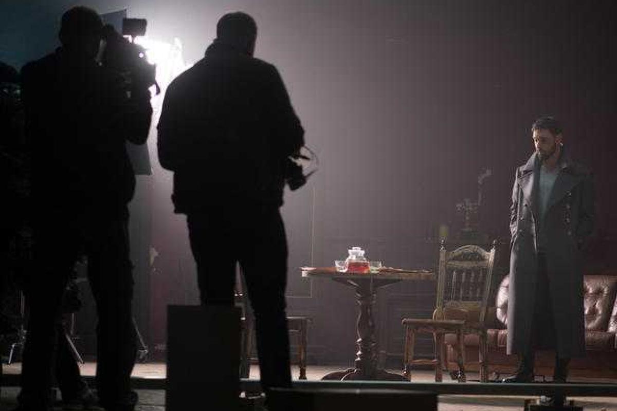 Виталий Козловский покажет обнаженное тренированное тело Виталий Козловский покажет обнаженное тренированное тело