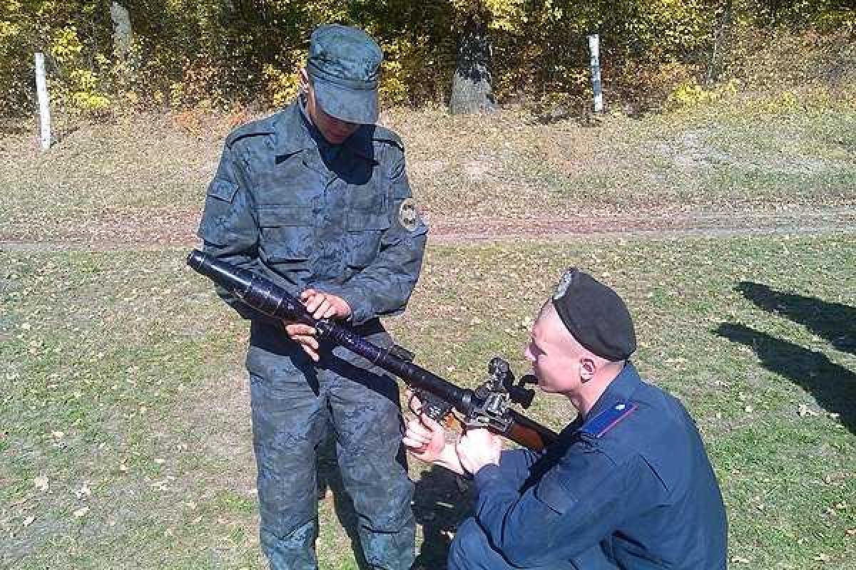 Гранатометчики и снайперы провели учебные сборы