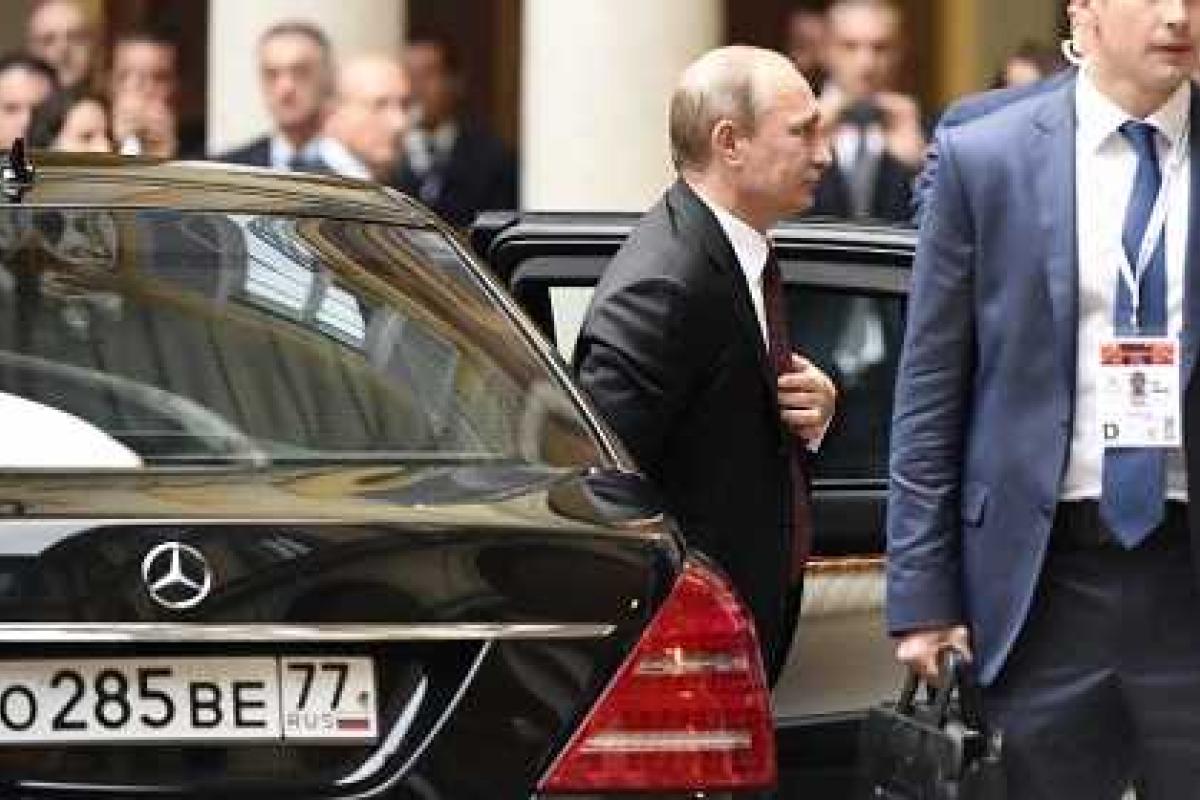 Министр иностранных дел Австралии попросила Путина повлиять на боевиков ДНР Министр иностранных дел Австралии попросила Путина повлиять на боевиков ДНР