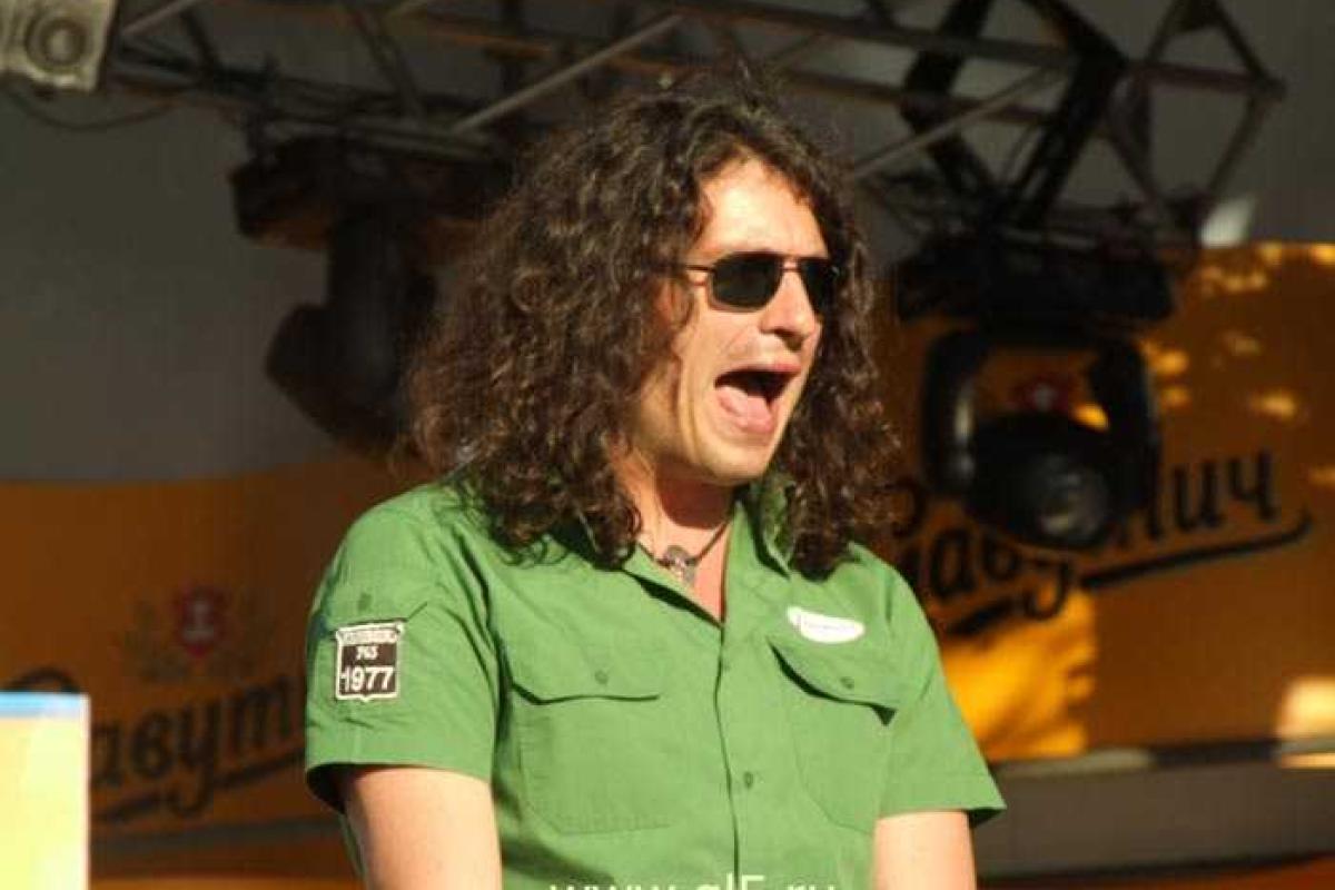 Интернет-радио S.R.A.K.A. запускает Кузьма Скрябин Интернет-радио S.R.A.K.A. запускает Кузьма Скрябин