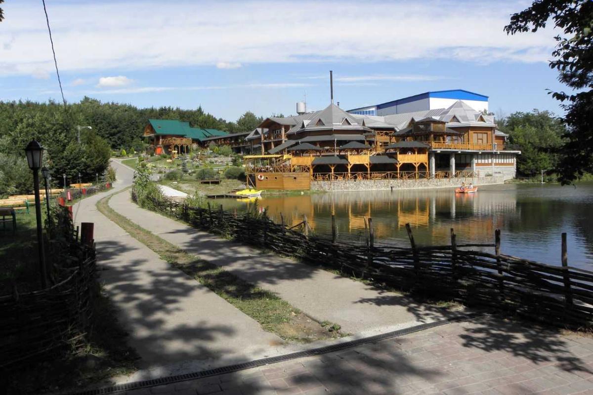 Детям вынужденных переселенцев предлагают отдохнуть на Буковине