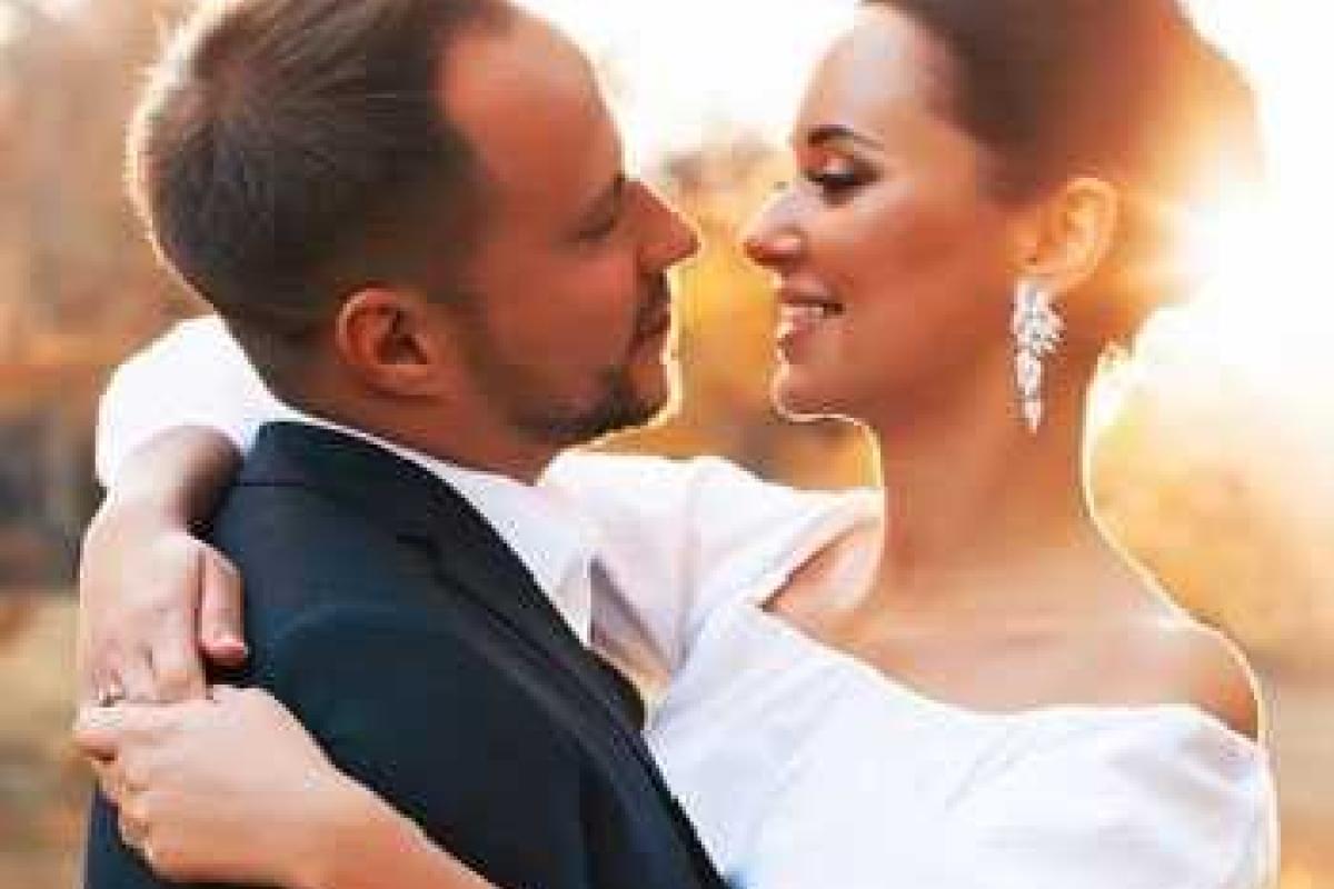 Яна Станишевская похвасталась телом супруга