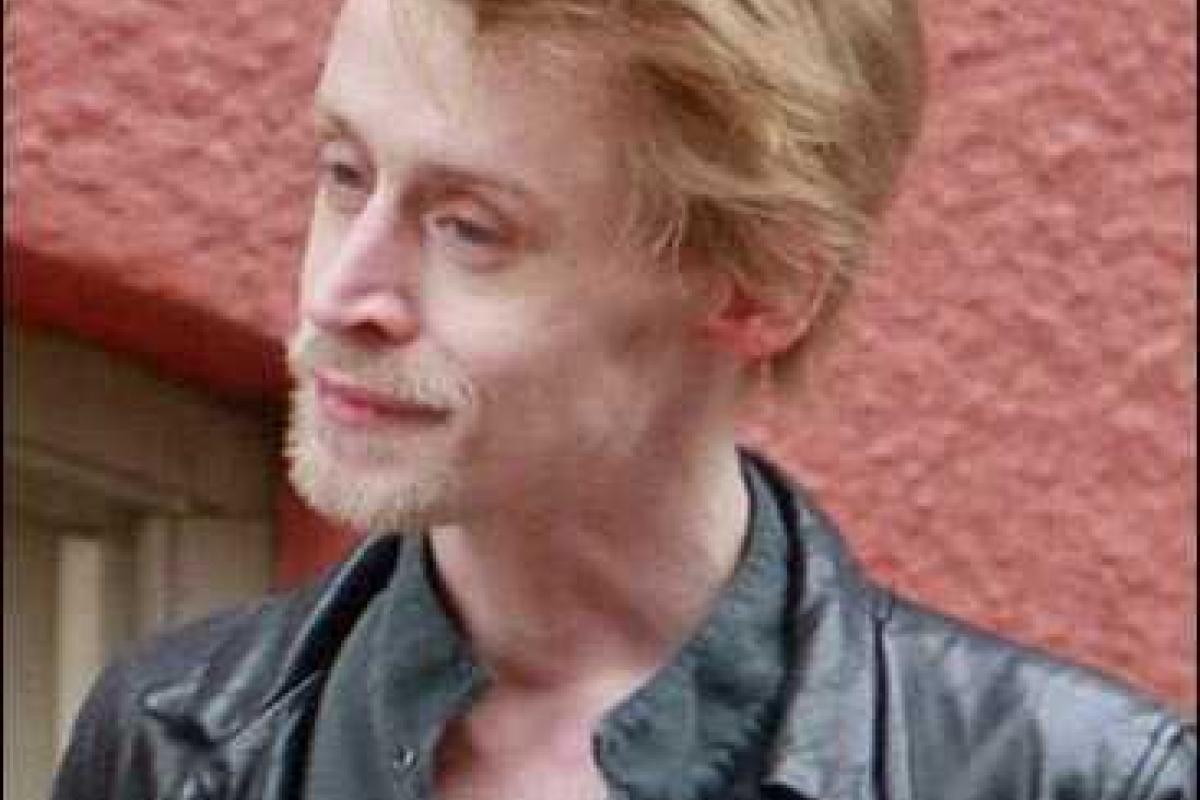 Кому понадобилось "похоронить" Макалея Калкина? Кому понадобилось "похоронить" Макалея Калкина?