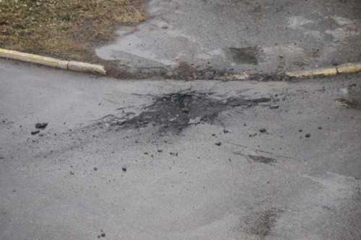 Славяносербск: последствия обстрела Славяносербск: последствия обстрела