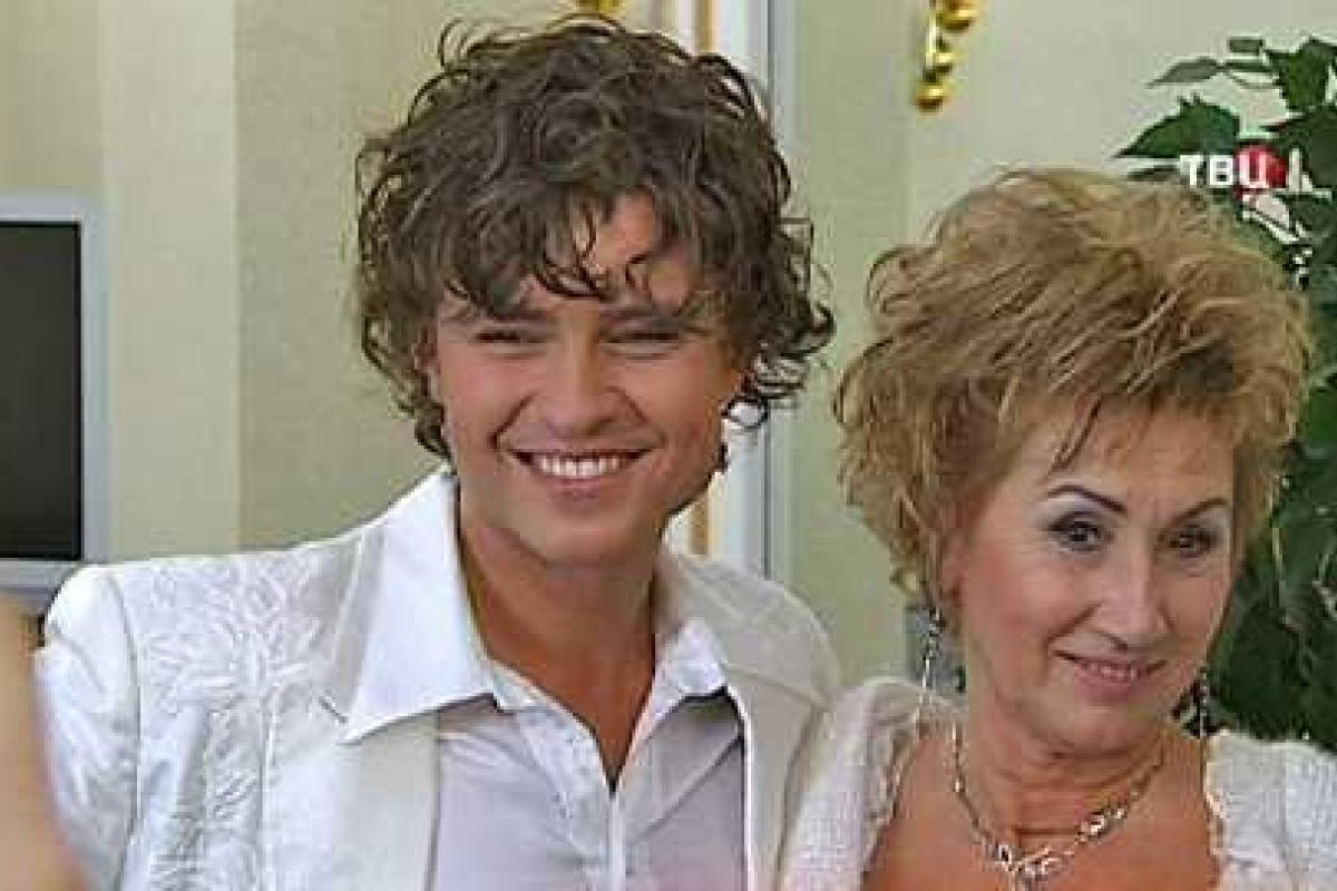 Прохор Шаляпин сияет многомиллионной улыбкой Прохор Шаляпин сияет многомиллионной улыбкой