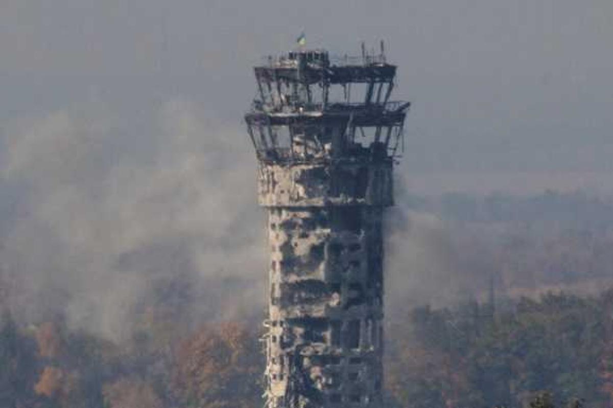 Пресс-центр АТО: артиллерия достойно ответила на обстрел аэропорта Пресс-центр АТО: артиллерия достойно ответила на обстрел аэропорта