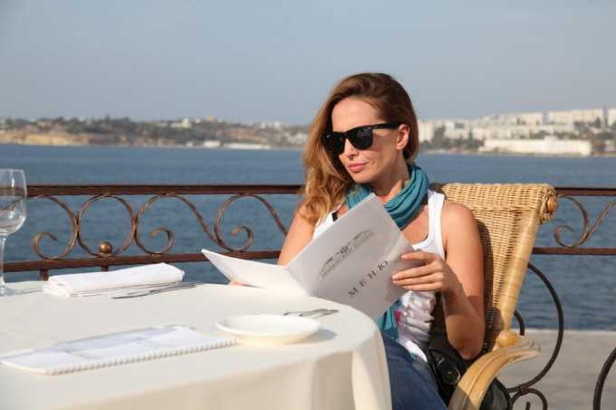 Жанна Фриске пообщалась с журналистами Жанна Фриске пообщалась с журналистами