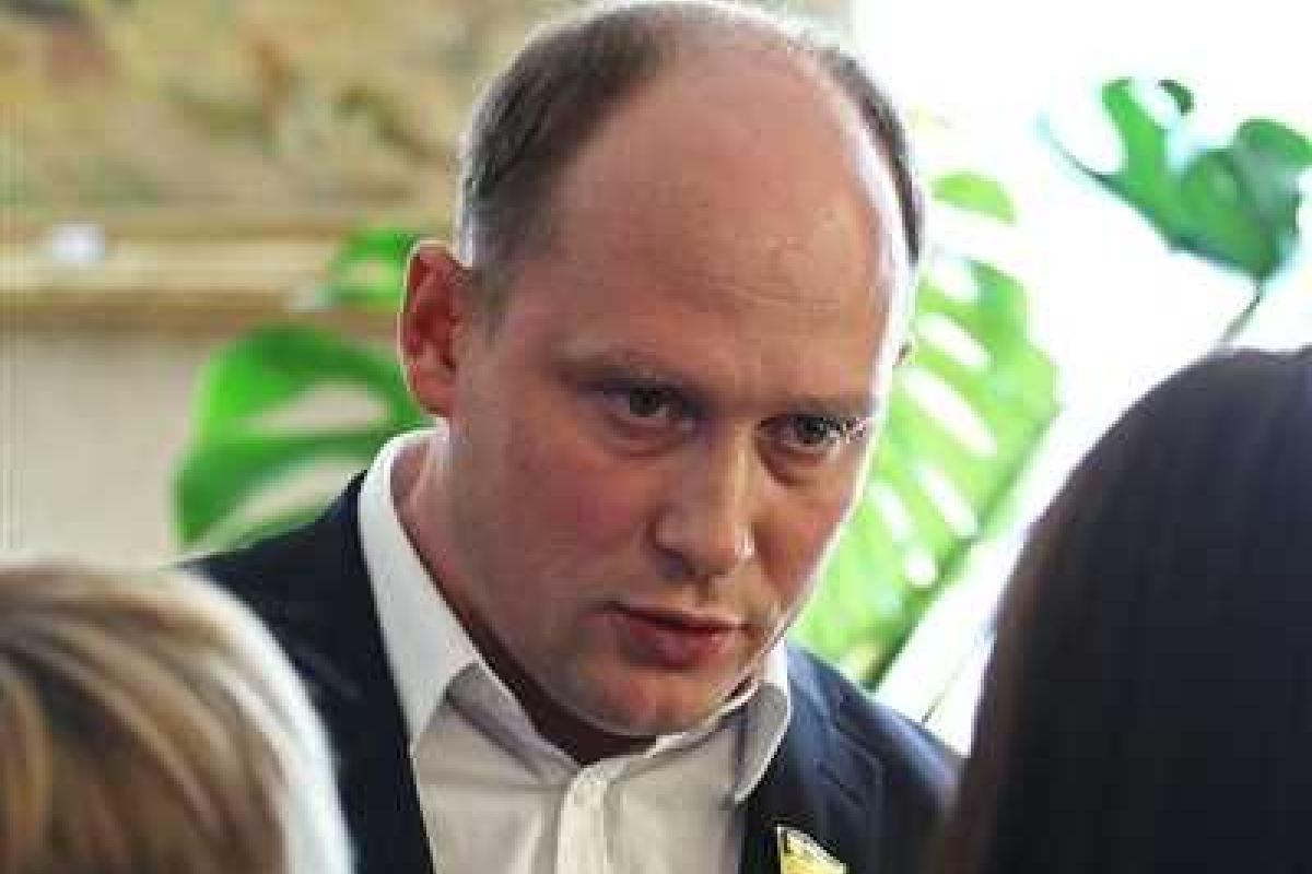 Народный депутат требует ограничить продолжительность отключений сета до 2 часов в сутки