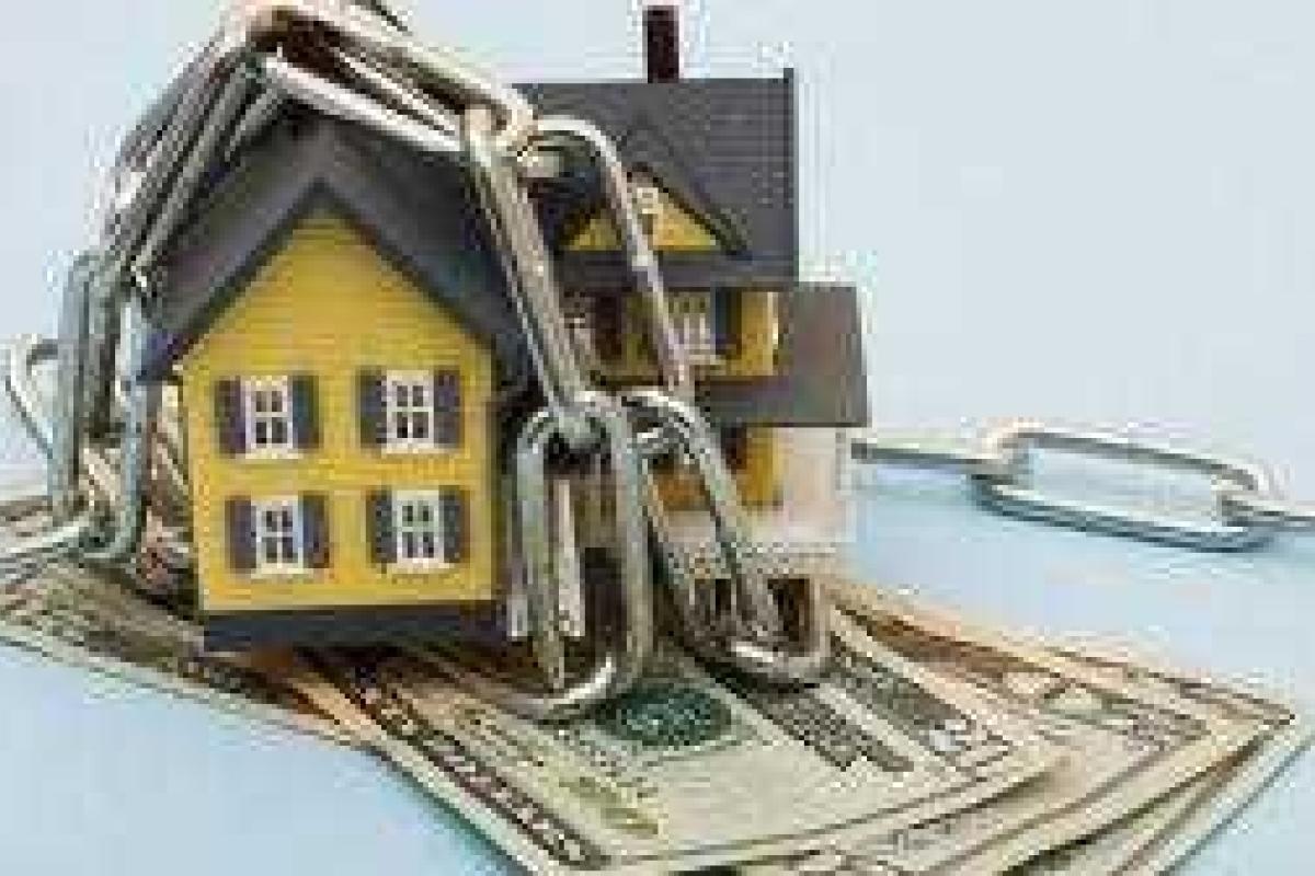 Нотариусы не смогут выселить заемщика из единственного жилья 