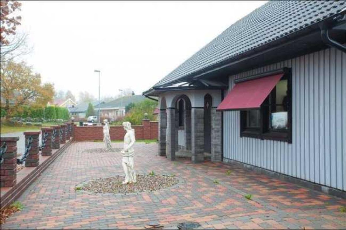 В Швеции есть дом необычный снаружи и фантастический внутри В Швеции есть дом необычный снаружи и фантастический внутри