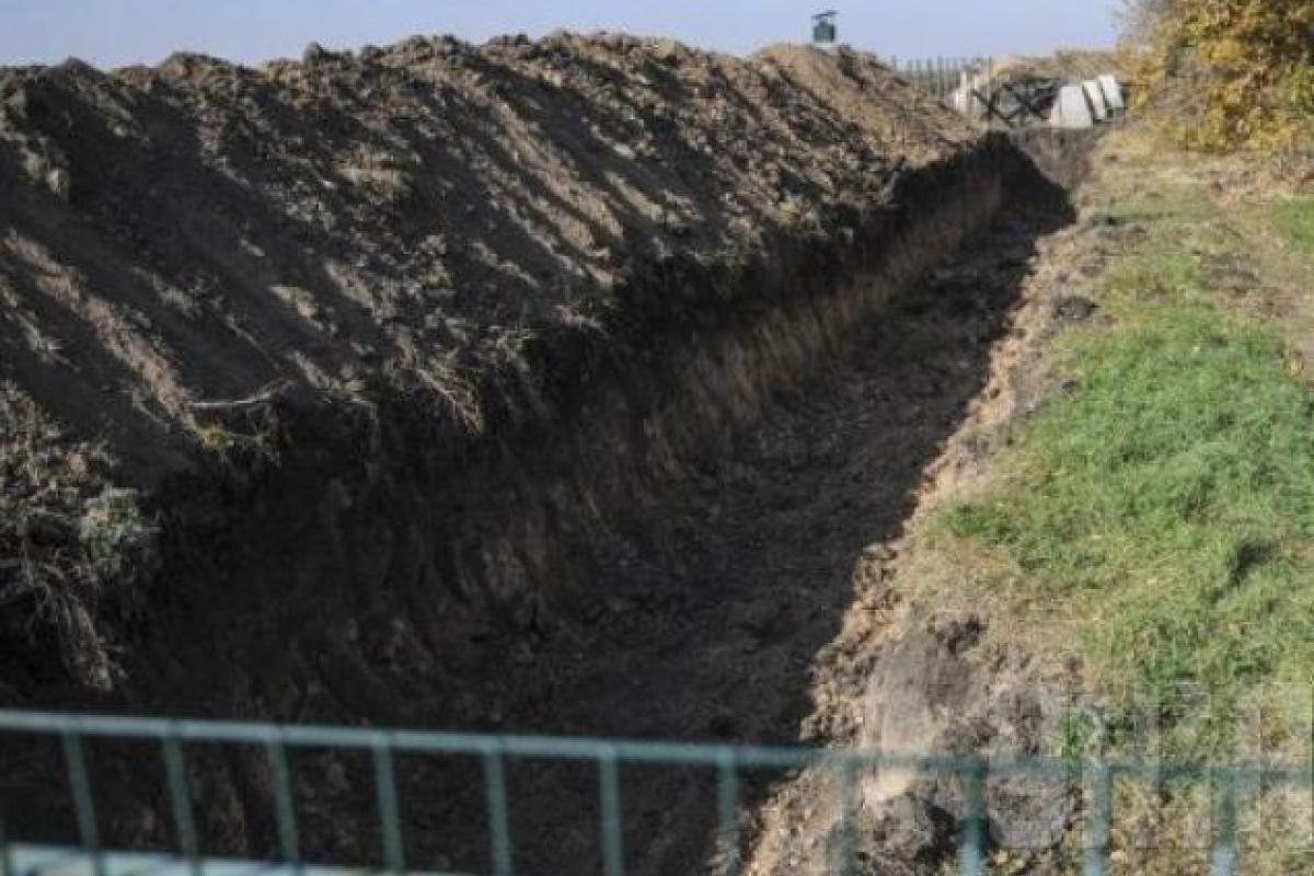 Яценюк: В Украине создается Государственное агентство по обустройству границы