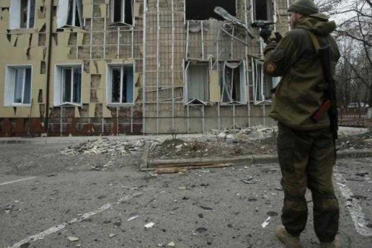 Боевики проникли в Станицу Луганскую и вступили в ближний бой с украинскими силовиками