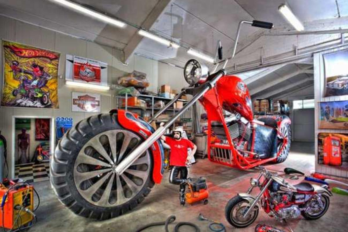 Самый большой мотоцикл в мире внесен в Книгу рекордов Гиннесса