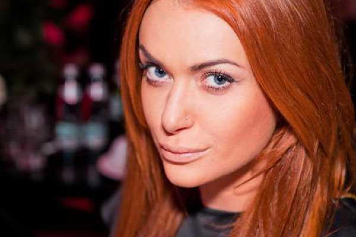 Слава из "НеАнгелов" уже хвастается постройневшей после родов фигурой Слава из "НеАнгелов" уже хвастается постройневшей после родов фигурой