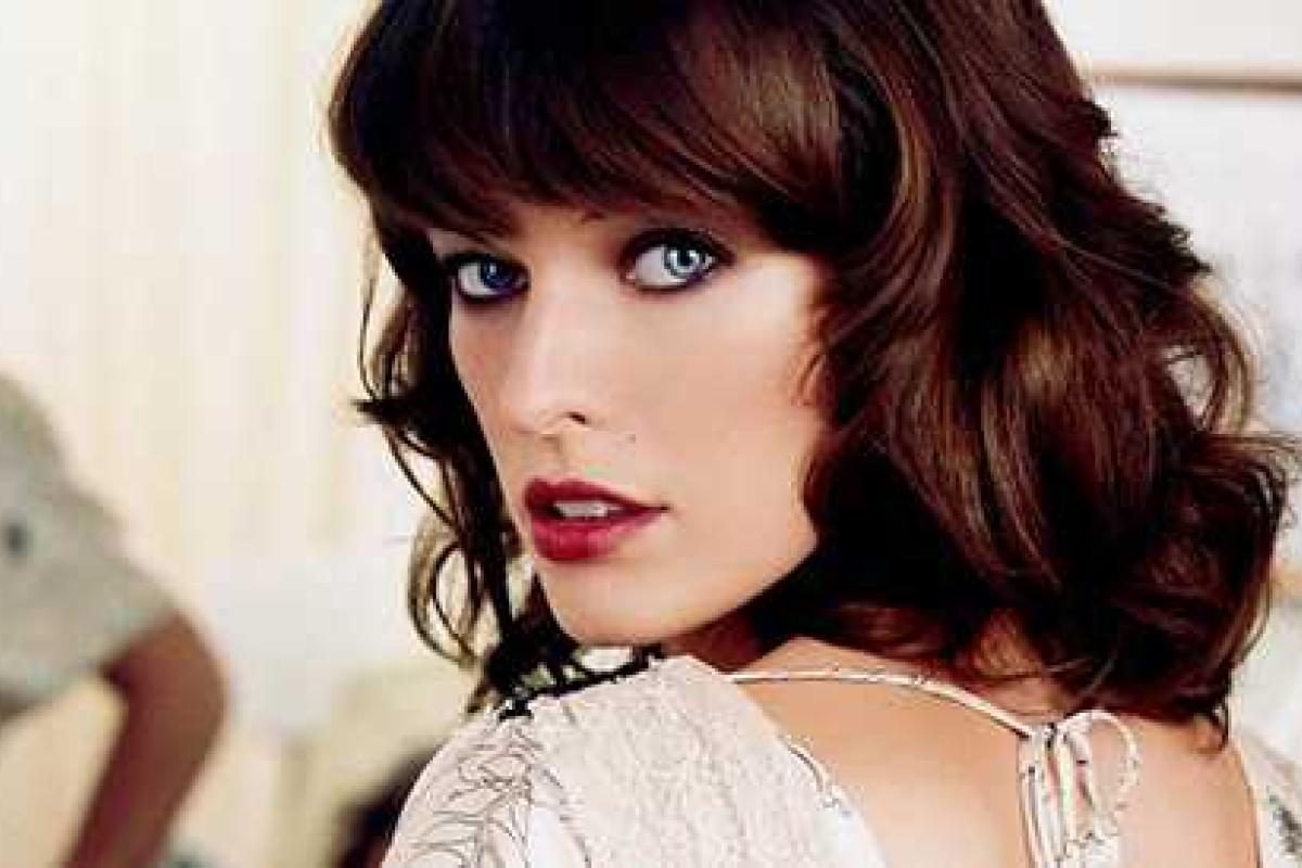 Милла Йовович вновь решила изменить фамилию Милла Йовович вновь решила изменить фамилию