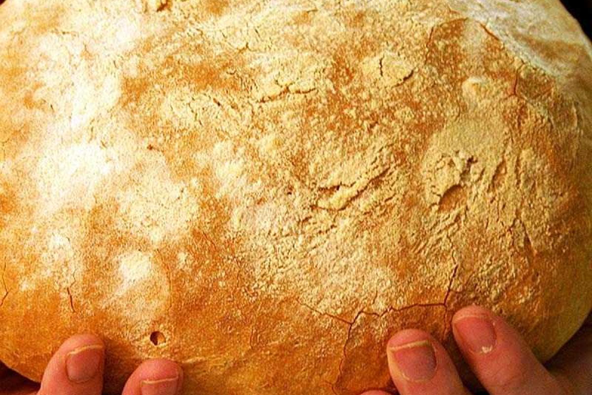 Розничная цена на пшеничный хлеб остается стабильной