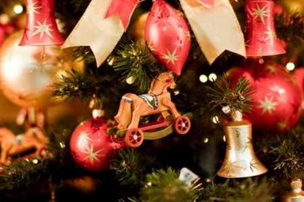 Новогодние ярмарки открылись в Краматорске и Мариуполе Новогодние ярмарки открылись в Краматорске и Мариуполе