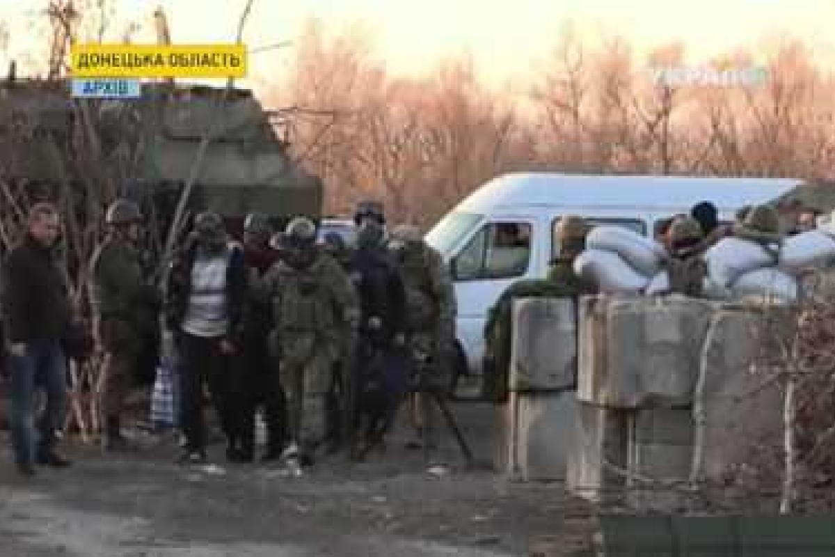 Около 600 человек томятся в застенках боевиков на Донбассе Около 600 человек томятся в застенках боевиков на Донбассе