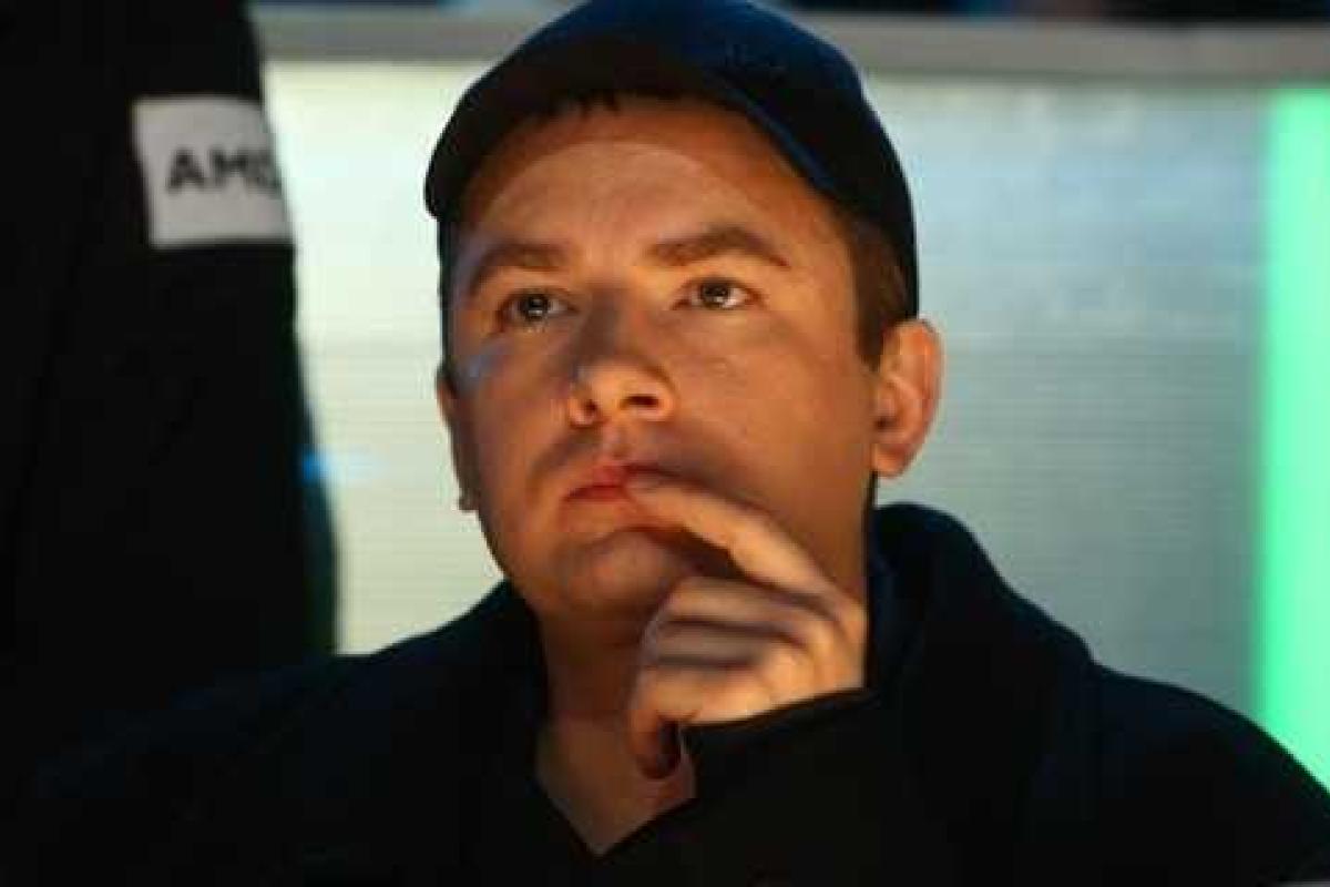 Экстрасенс предсказала Андрею Данилко долгую счастливую жизнь Экстрасенс предсказала Андрею Данилко долгую счастливую жизнь